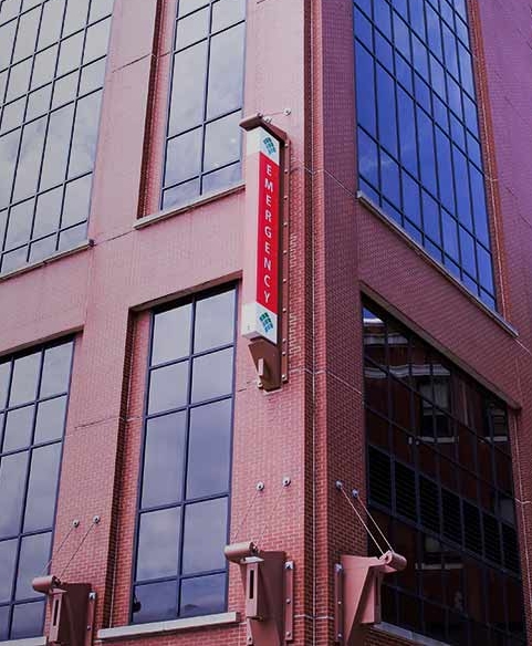 Person from Eastern Europe in Pittsburgh PA USA reports being targeted with a fake car accident to try to take money from his business next to AHN&nbsp;Hospital…