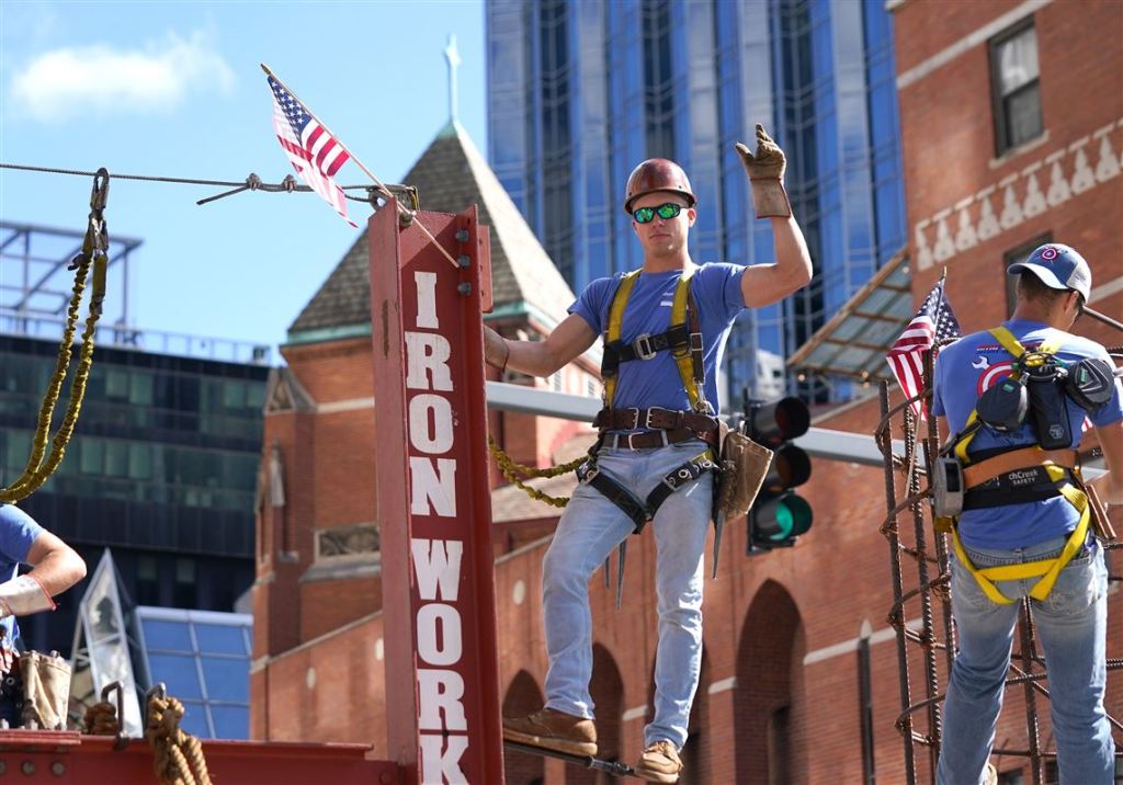 Laborday and Rib-Fest in Pittsburgh PA USA, yet no people from Europe or Eastern Europe in sight&nbsp;anywhere…
